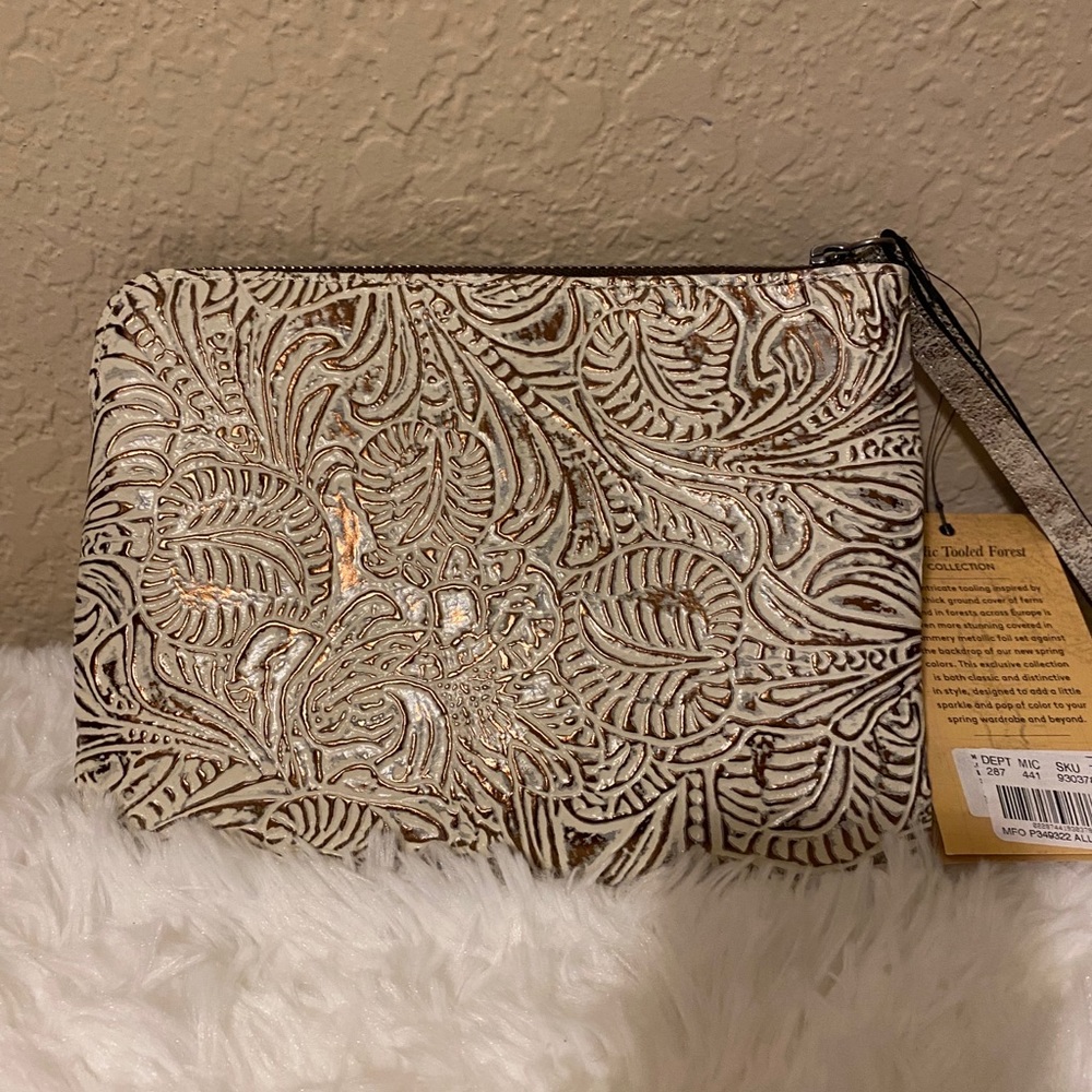 COPY - COPY - Patricia Natasha wristlet